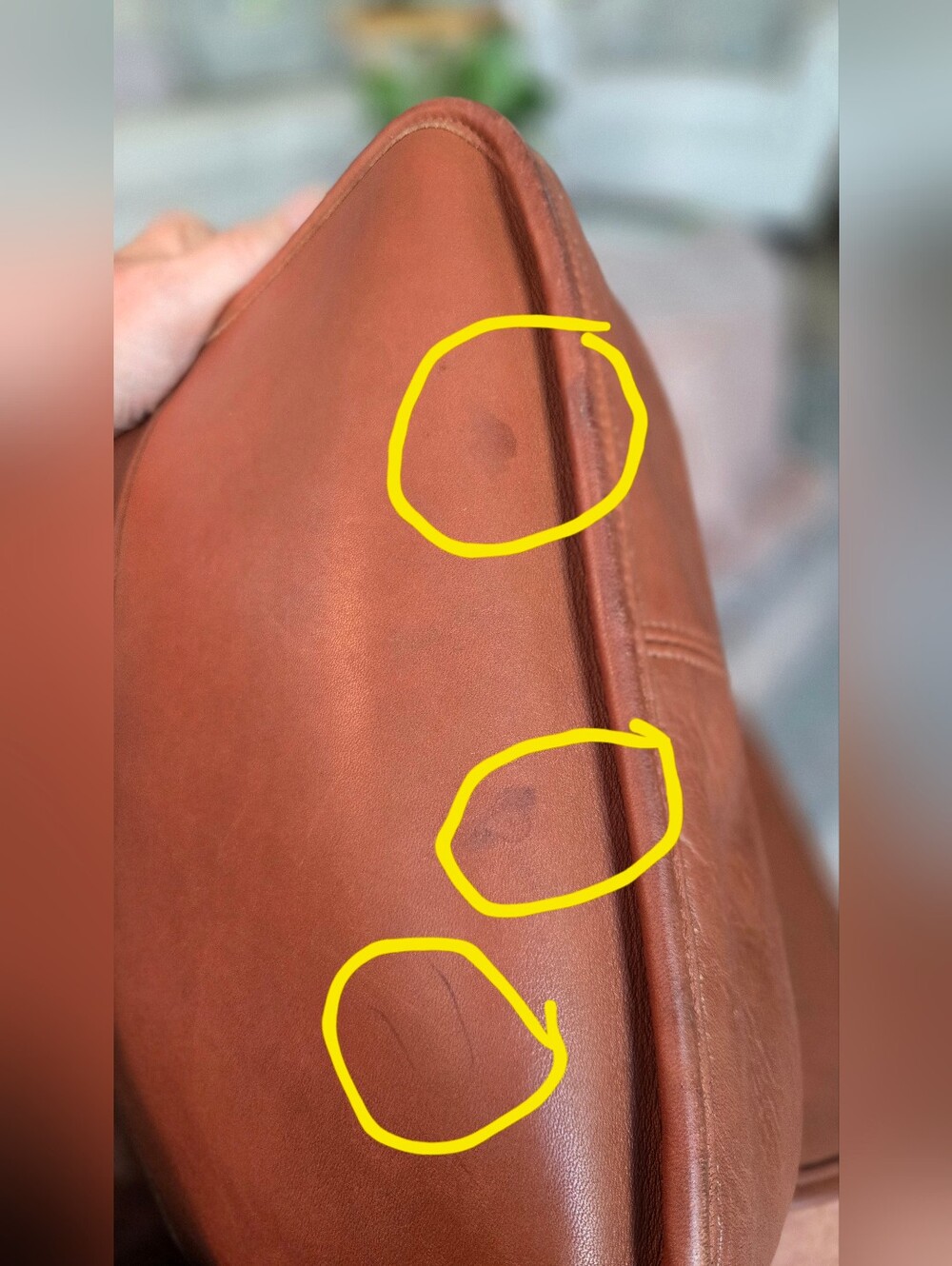 Vintage Coach Patricia Legacy Bag In British Tan (Style #9951) - Picture 6 of 12